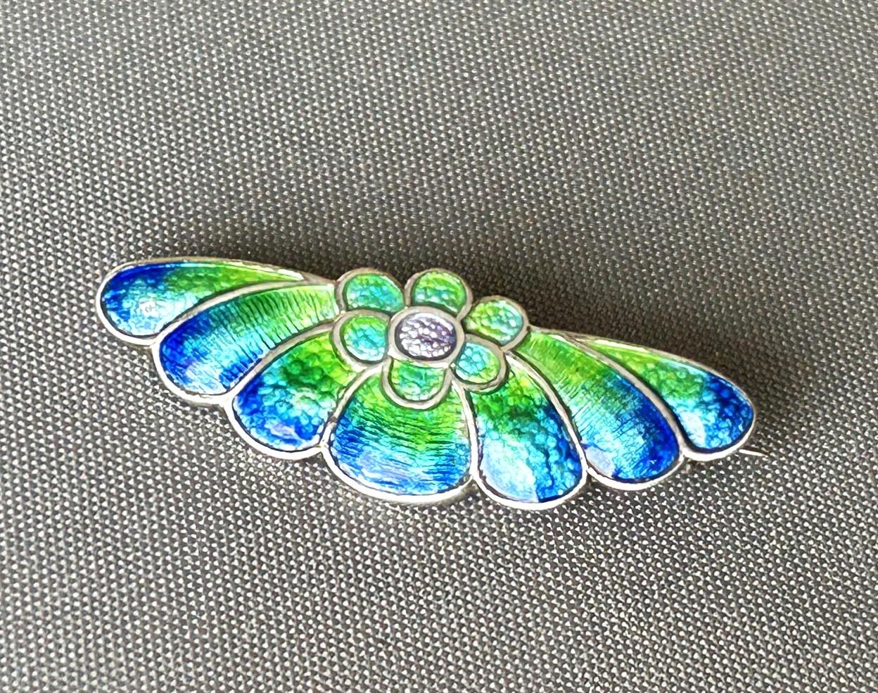 Edwardian Enamel & Silver Art Nouveau Brooch (1 of 6)