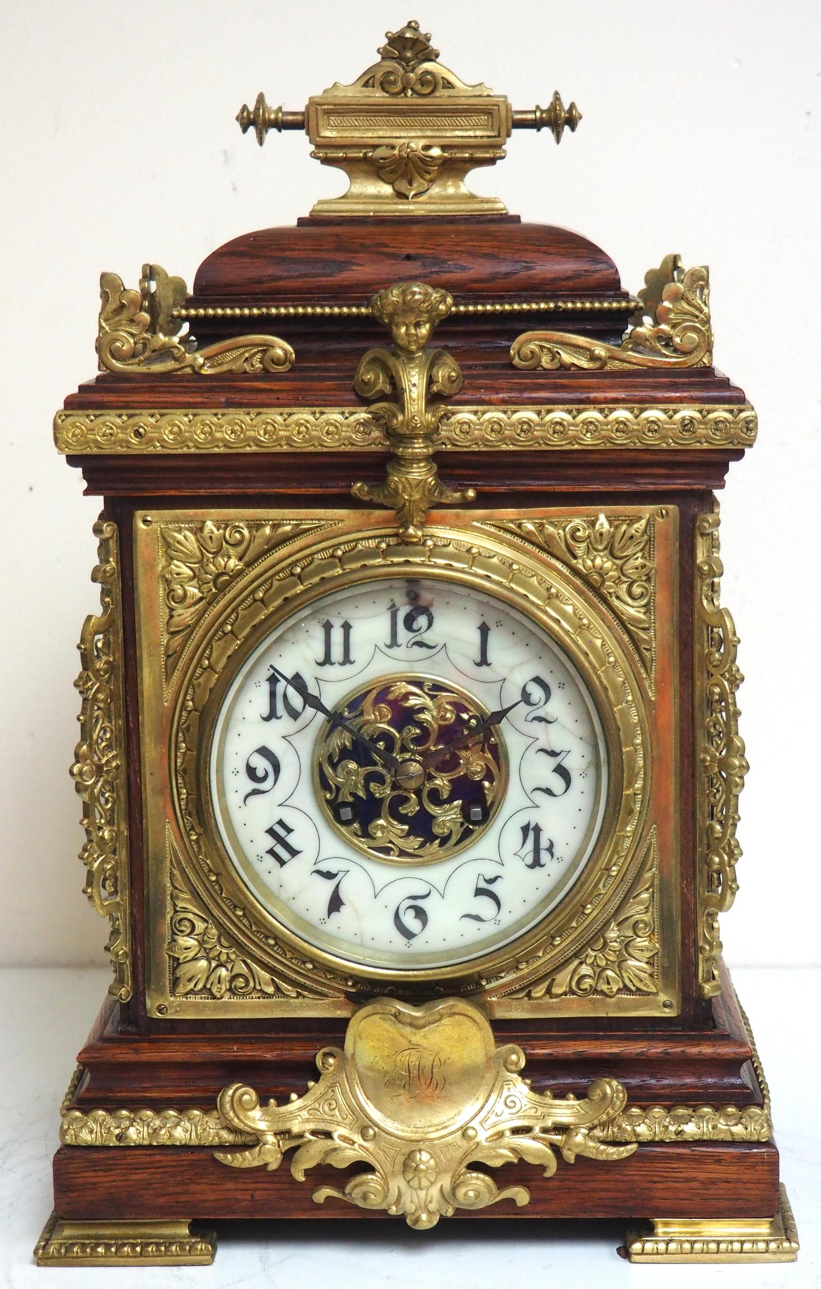 Impressive Oak & Ormolu French Bracket Clock 8 Day Striking Mantle Clock (1 of 15) Impressive Oak & Ormolu French Bracket Clock 8 Day Striking Mantle Clock (1 of 15)