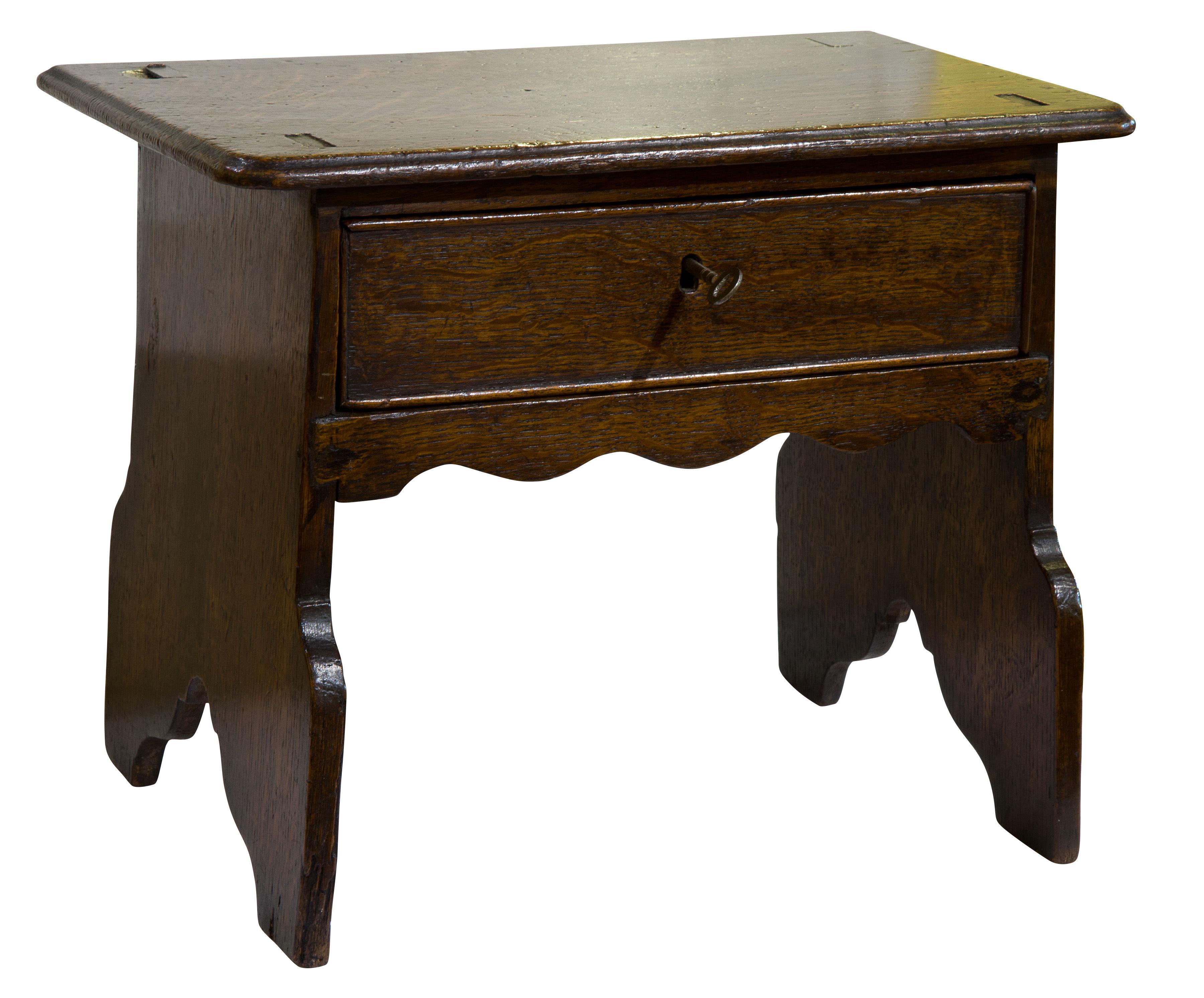 A rare Georgian Oak Child's Table (1 of 1)