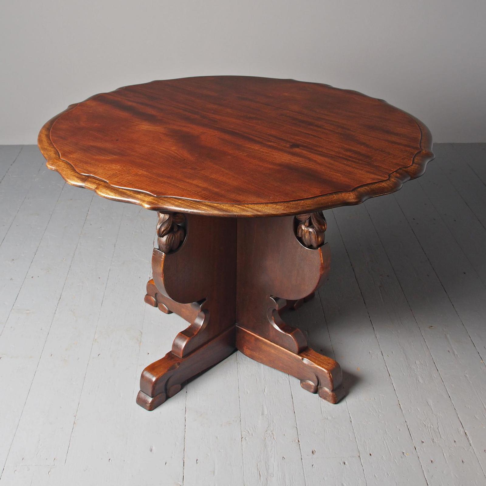 Lorimer Design Mahogany Centre Table by Whytock & Reid (1 of 15) Lorimer Design Mahogany Centre Table by Whytock & Reid (1 of 15)