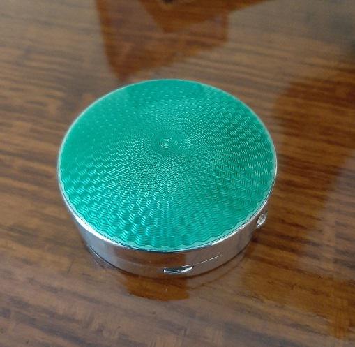 George V Silver & Jade Enamel Trinket Box (1 of 7) George V Silver & Jade Enamel Trinket Box (1 of 7)