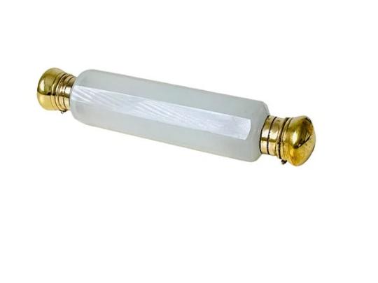 Large Antique White Opaline Double Ended Perfume Scent Bottle c.1880 (1 of 10) Large Antique White Opaline Double Ended Perfume Scent Bottle c.1880 (1 of 10)