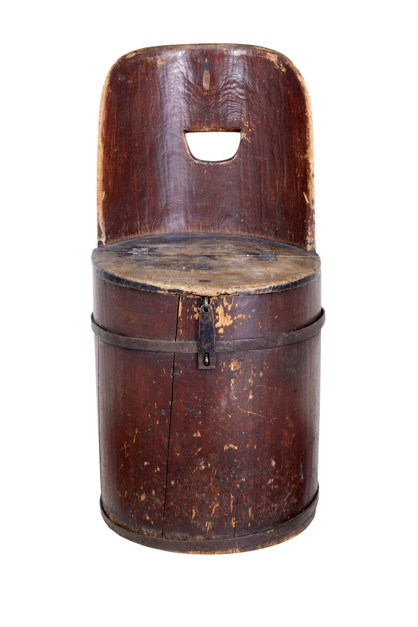 19th Century Swedish Painted Pine Dug Out Chair (1 of 9) 19th Century Swedish Painted Pine Dug Out Chair (1 of 9)