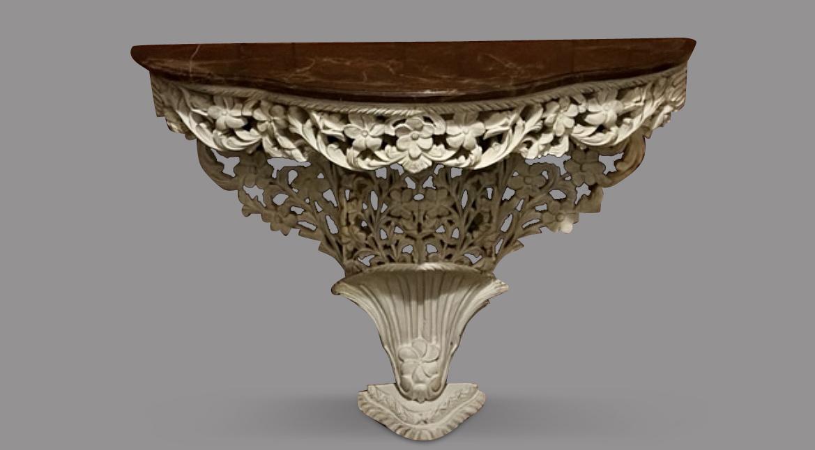 19th Attractive Console Table (1 of 4) 19th Attractive Console Table (1 of 4)