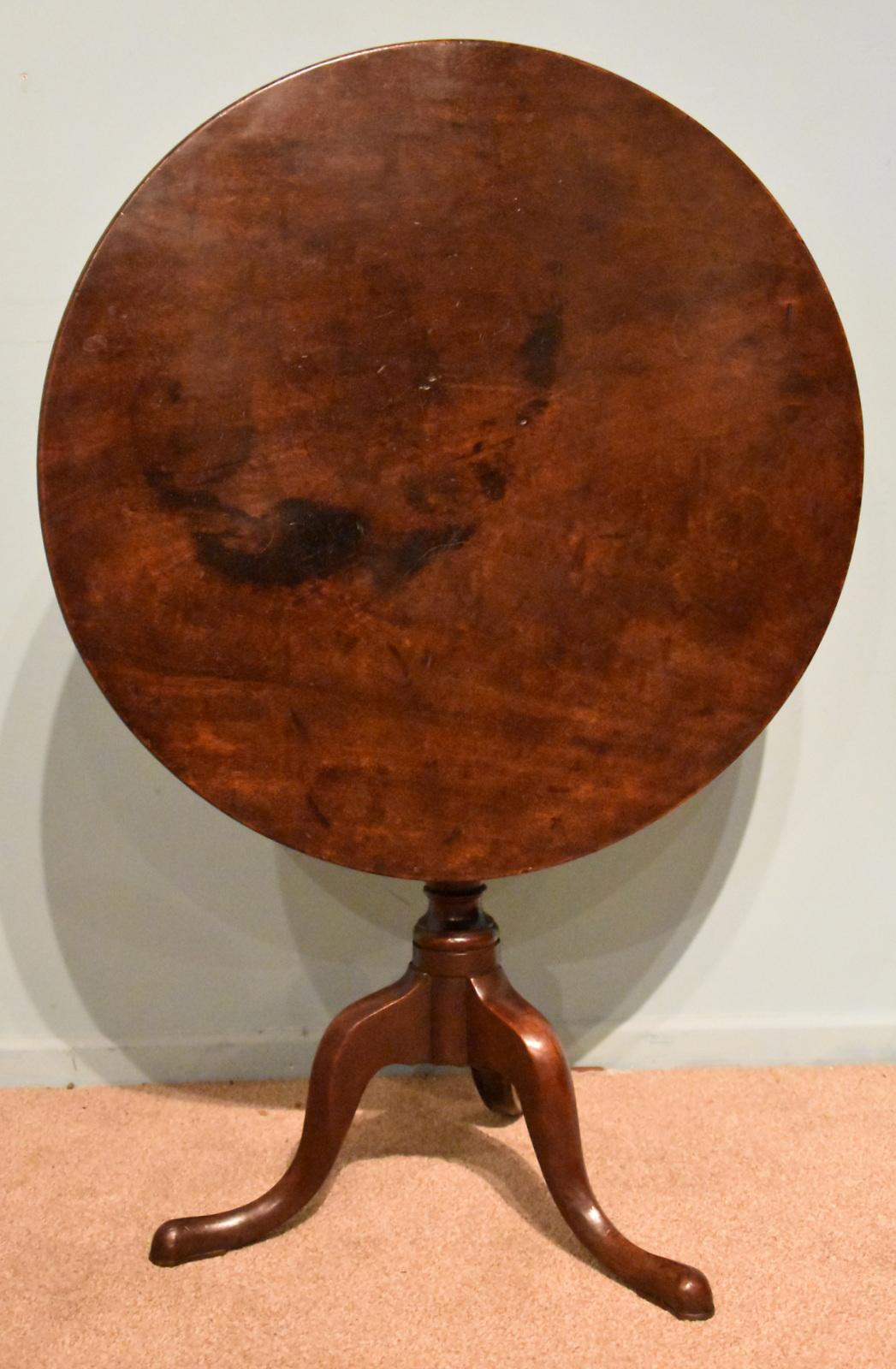 18th Century Mahogany Circular Tripod Table (1 of 5) 18th Century Mahogany Circular Tripod Table (1 of 5)