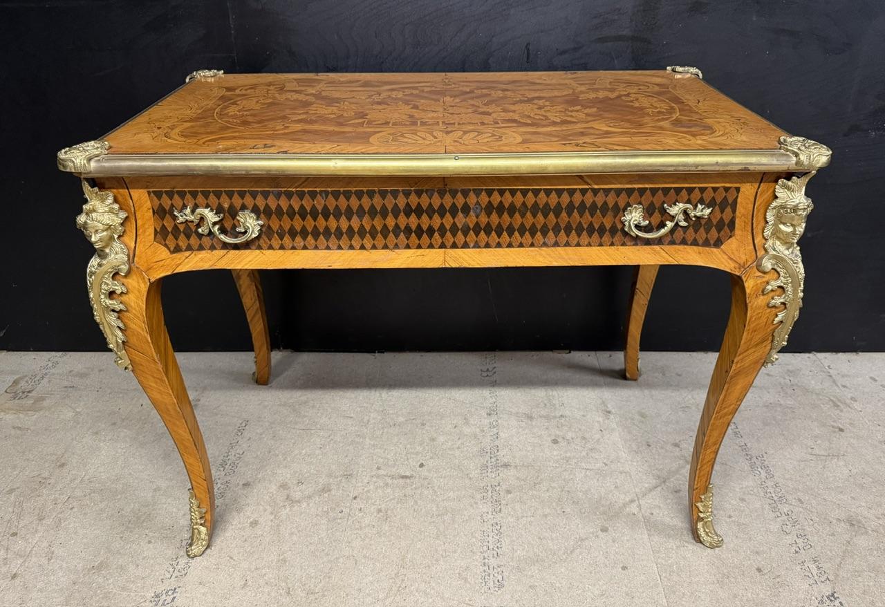 Fine French Marquetry Bureau Plat (1 of 20) Fine French Marquetry Bureau Plat (1 of 20)