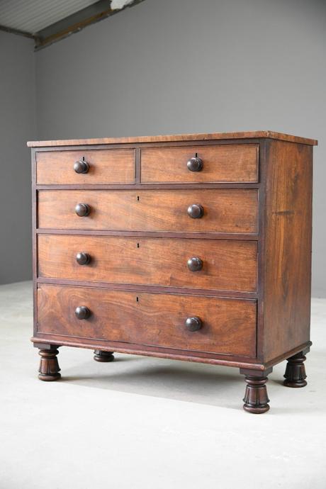 William IV Mahogany Chest of Drawers (1 of 11) William IV Mahogany Chest of Drawers (1 of 11)
