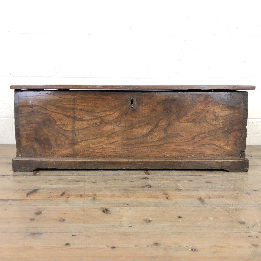 Antique Rustic Elm Trunk (m-1927) (1 of 10) Antique Rustic Elm Trunk (m-1927) (1 of 10)