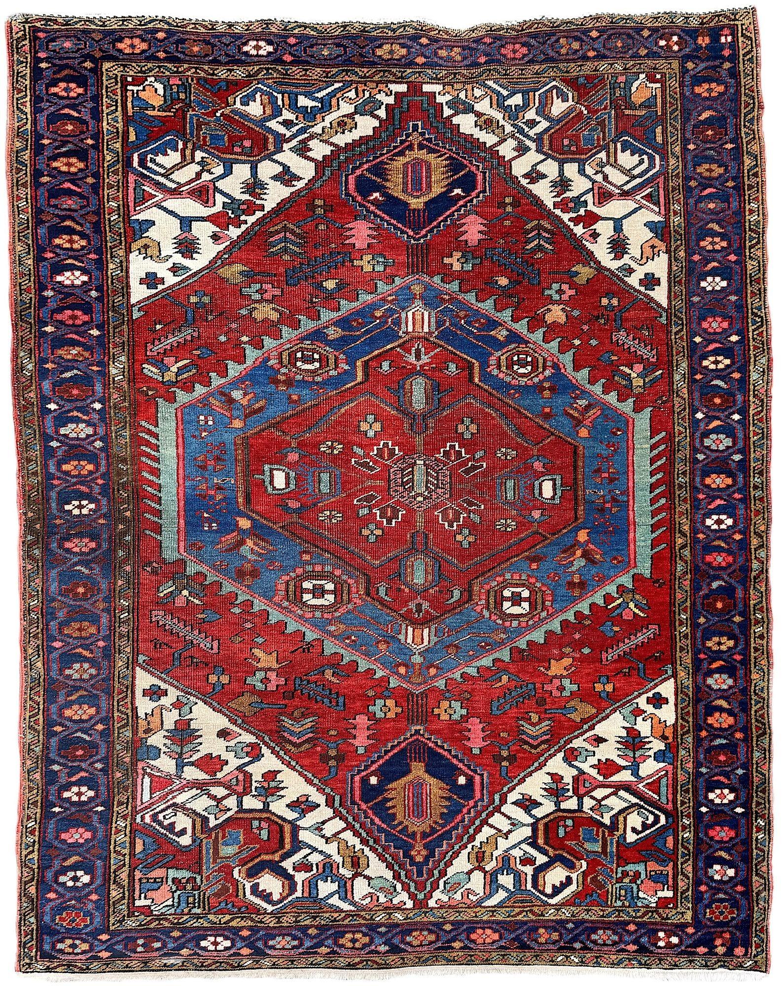 Antique Heriz Rug 1.76m x 1.44m (1 of 20) Antique Heriz Rug 1.76m x 1.44m (1 of 20)