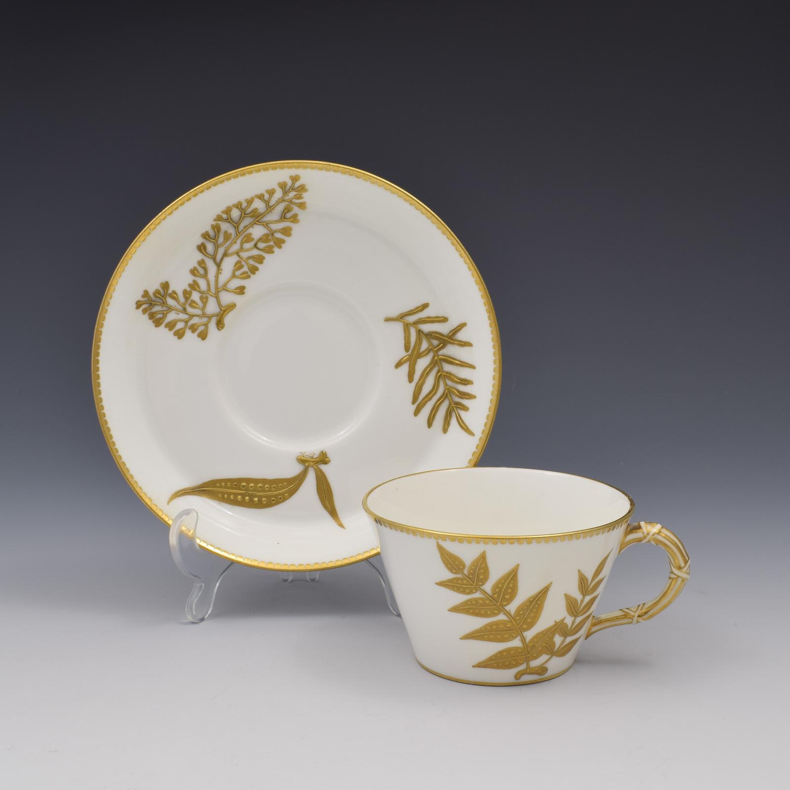 Fine Royal Worcester Porcelain Aesthetic Movement Style Cup & Saucer (1 of 16)