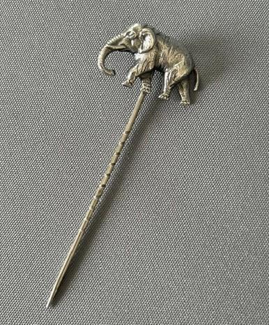 Unusual Edwardian Silver Elephant Stick Pin (1 of 5) Unusual Edwardian Silver Elephant Stick Pin (1 of 5)