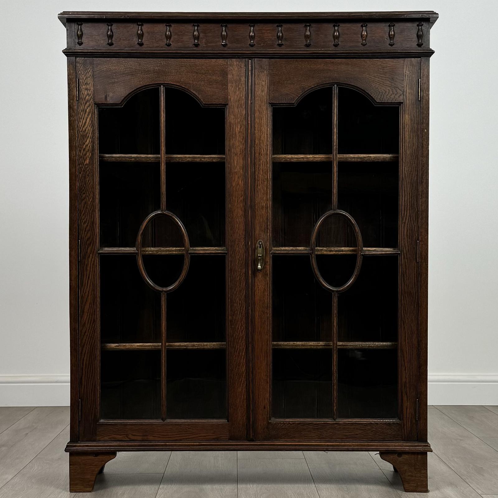 Antique 20th Century Display Cabinet In Oak (1 of 10) Antique 20th Century Display Cabinet In Oak (1 of 10)
