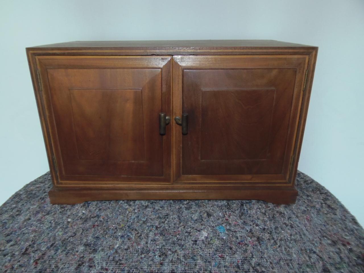 Cotswold School Cabinet (1 of 12)