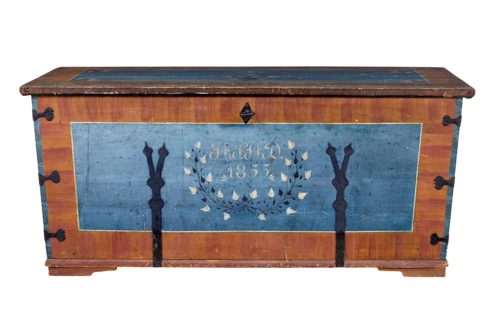 Mid 19th Century Traditional Swedish Painted Coffer (1 of 10)