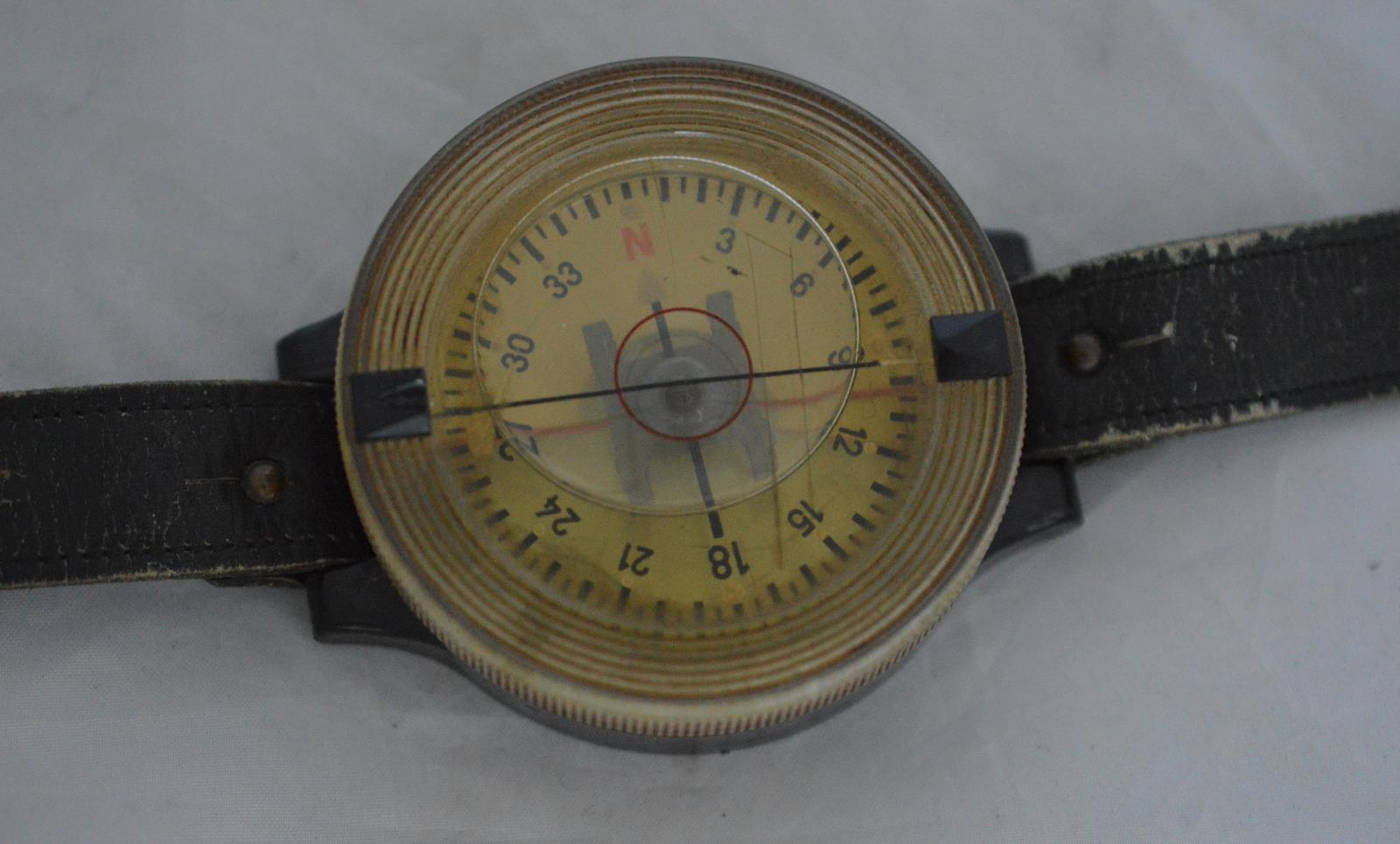 German Luftwaffe Wrist Compass (1 of 4) German Luftwaffe Wrist Compass (1 of 4)