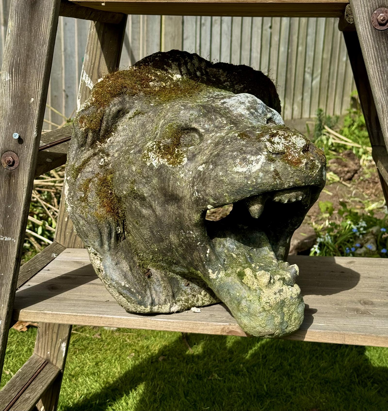 Antique Stone Lions Head Fountain (1 of 8) Antique Stone Lions Head Fountain (1 of 8)