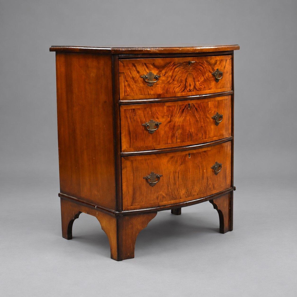 Antique Walnut Bow Front Chest of Drawers (1 of 5) Antique Walnut Bow Front Chest of Drawers (1 of 5)