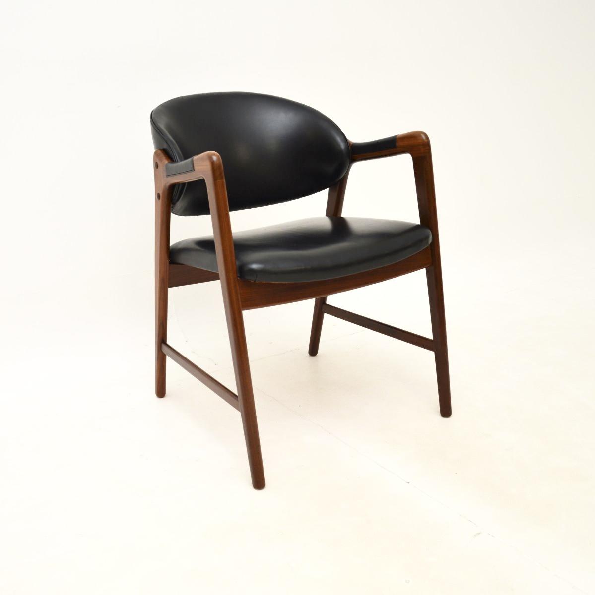 Vintage Scandinavian Leather Armchair / Desk Chair by Ingmar Relling (1 of 9) Vintage Scandinavian Leather Armchair / Desk Chair by Ingmar Relling (1 of 9)