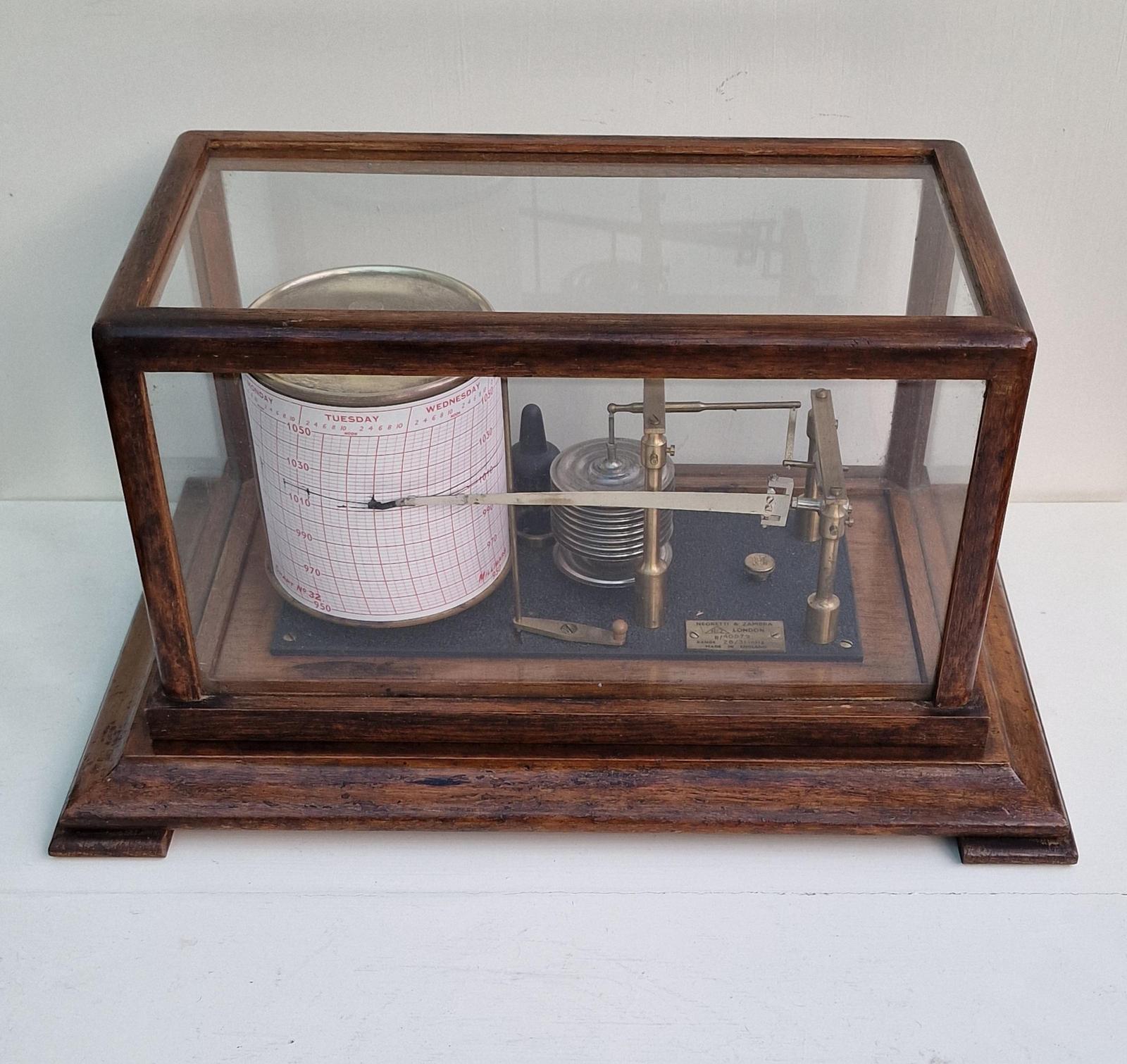 Negretti & Zambra Barograph (1 of 5) Negretti & Zambra Barograph (1 of 5)