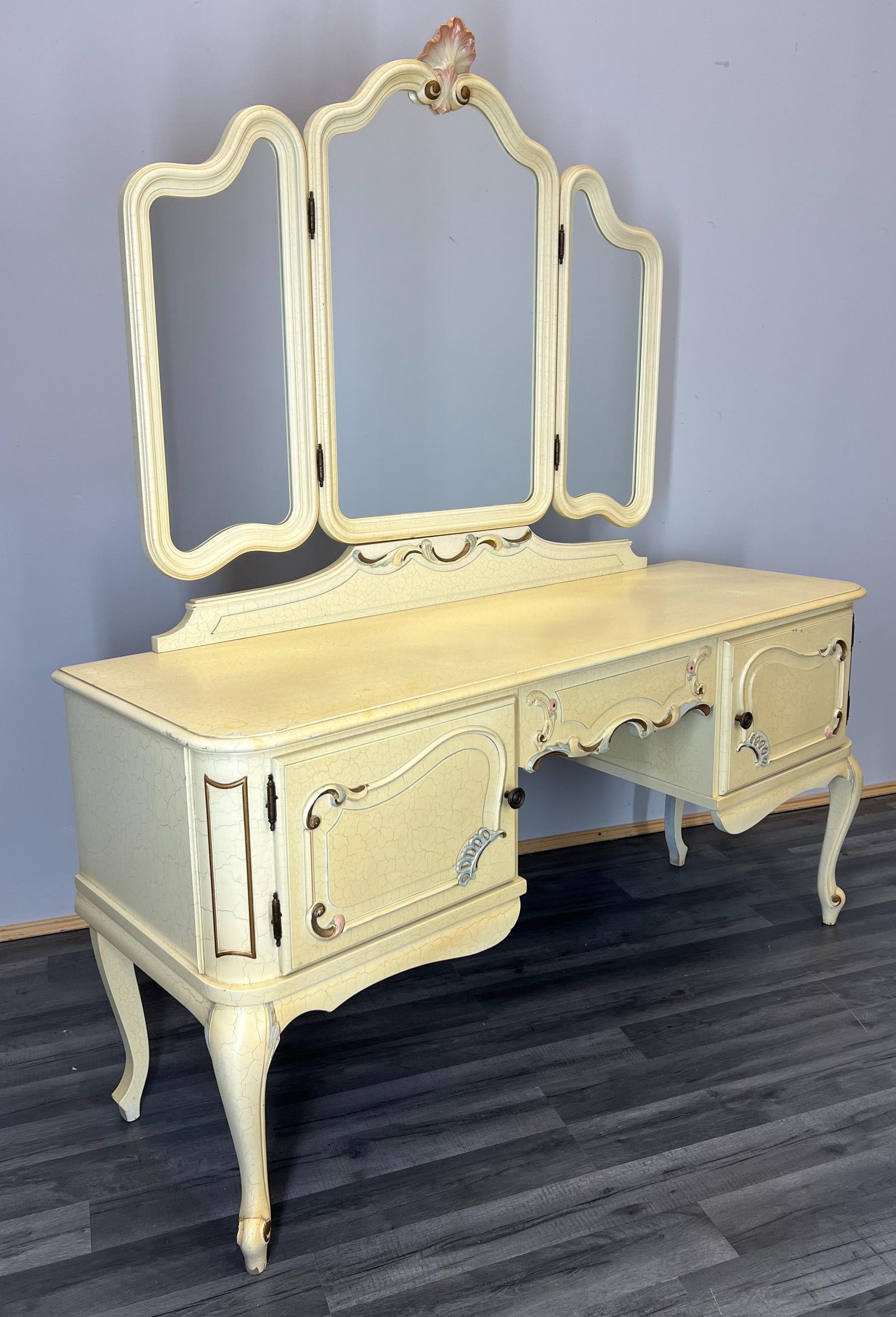 Amazing Shabby Chic French Carved Dressing Table (1 of 14)