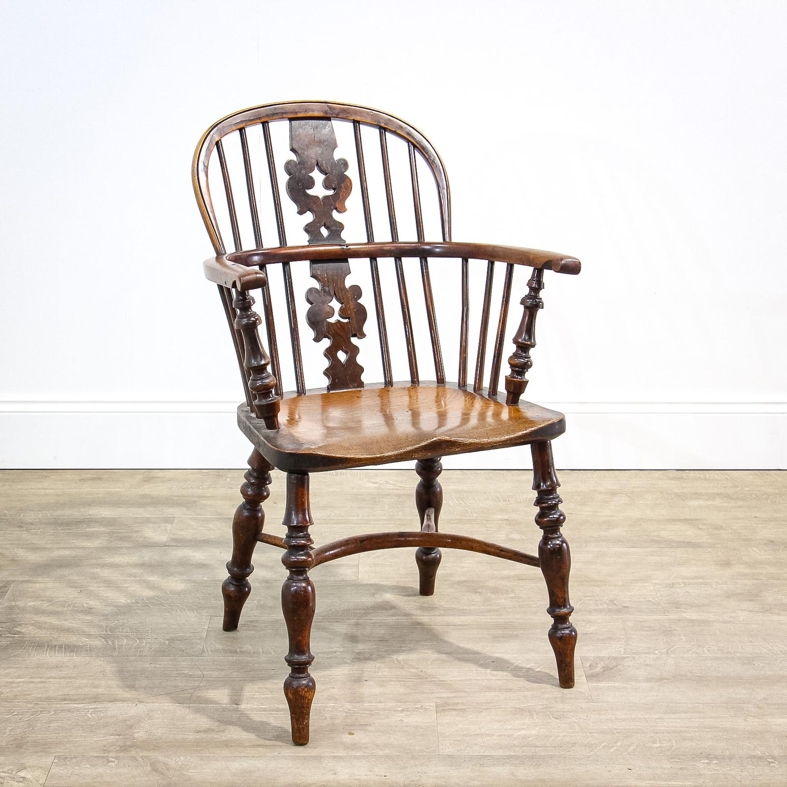 Early 19th Century Yew & Elm Windsor Chair (1 of 11)