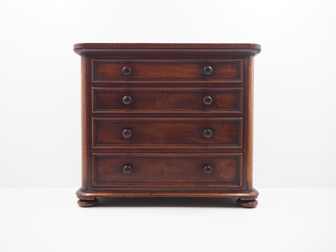 Untouched Scottish Mahogany Miniature Chest (1 of 8) Untouched Scottish Mahogany Miniature Chest (1 of 8)