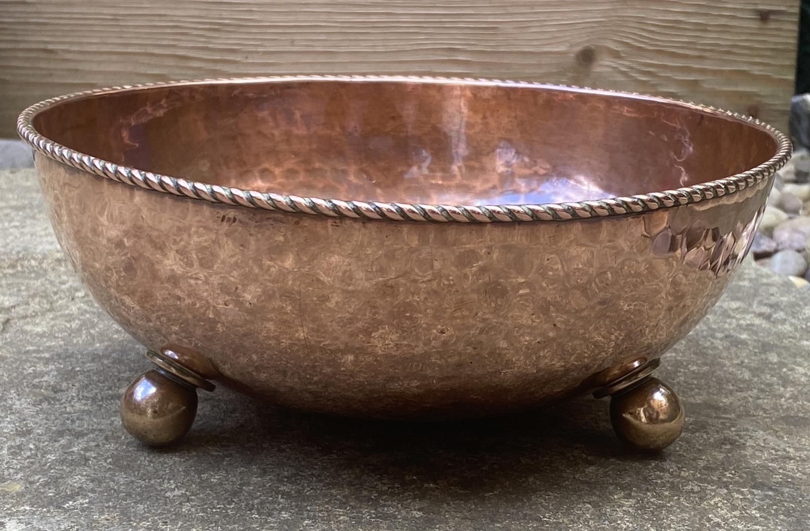 Antique Arts & Crafts Hand Wrought Copper Bowl by Dryad of Leicester c.1915 (1 of 7)