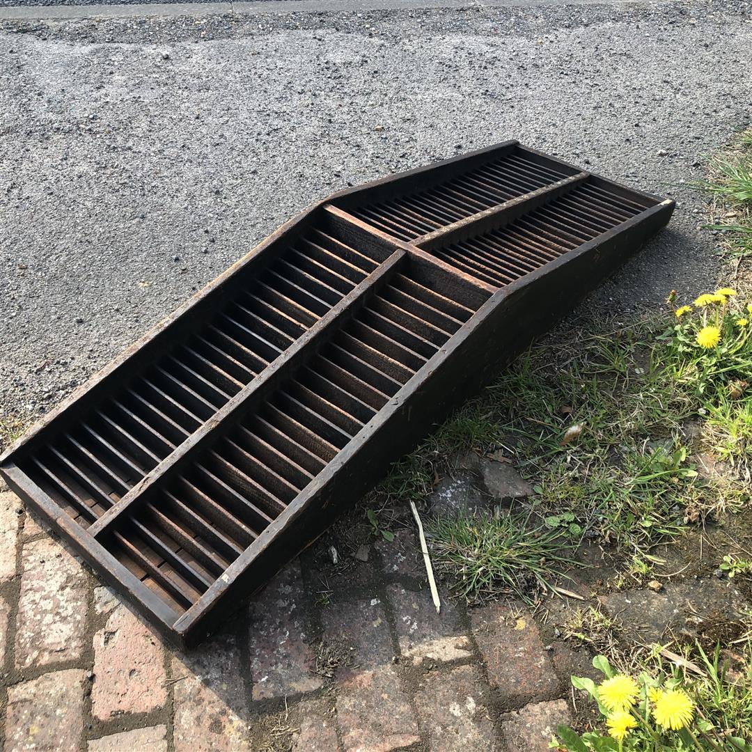 Unusual Antique Wood Letter Rack Shop Display 1920s (1 of 10)