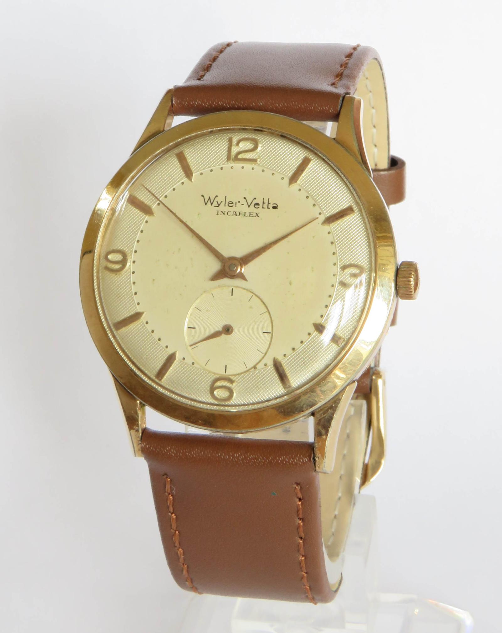 Watch : Gents 1950s Jumbo Wyler Vetta Wrist Watch (1 of 5)