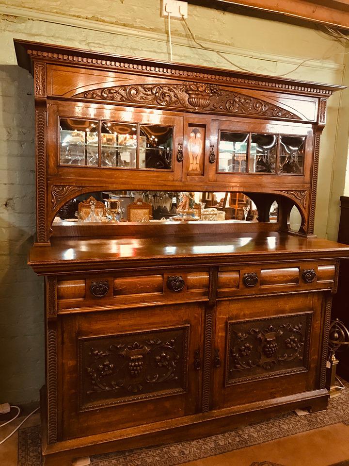 Arts & Crafts Sideboard (1 of 1) Arts & Crafts Sideboard (1 of 1)