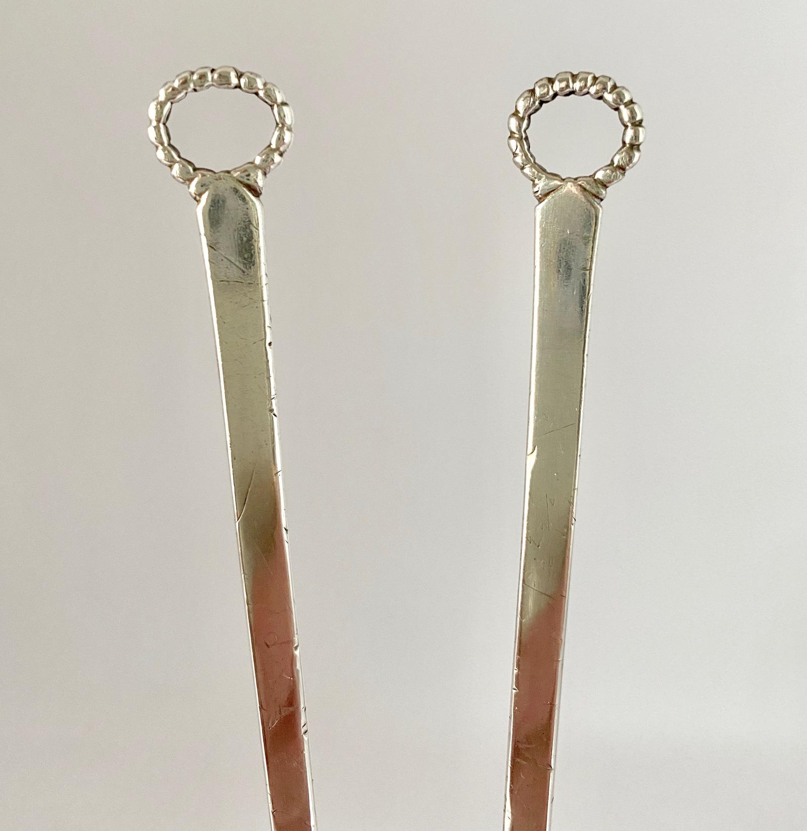 Fine Pair of Sterling Silver Georgian Meat Skewers (1 of 5)
