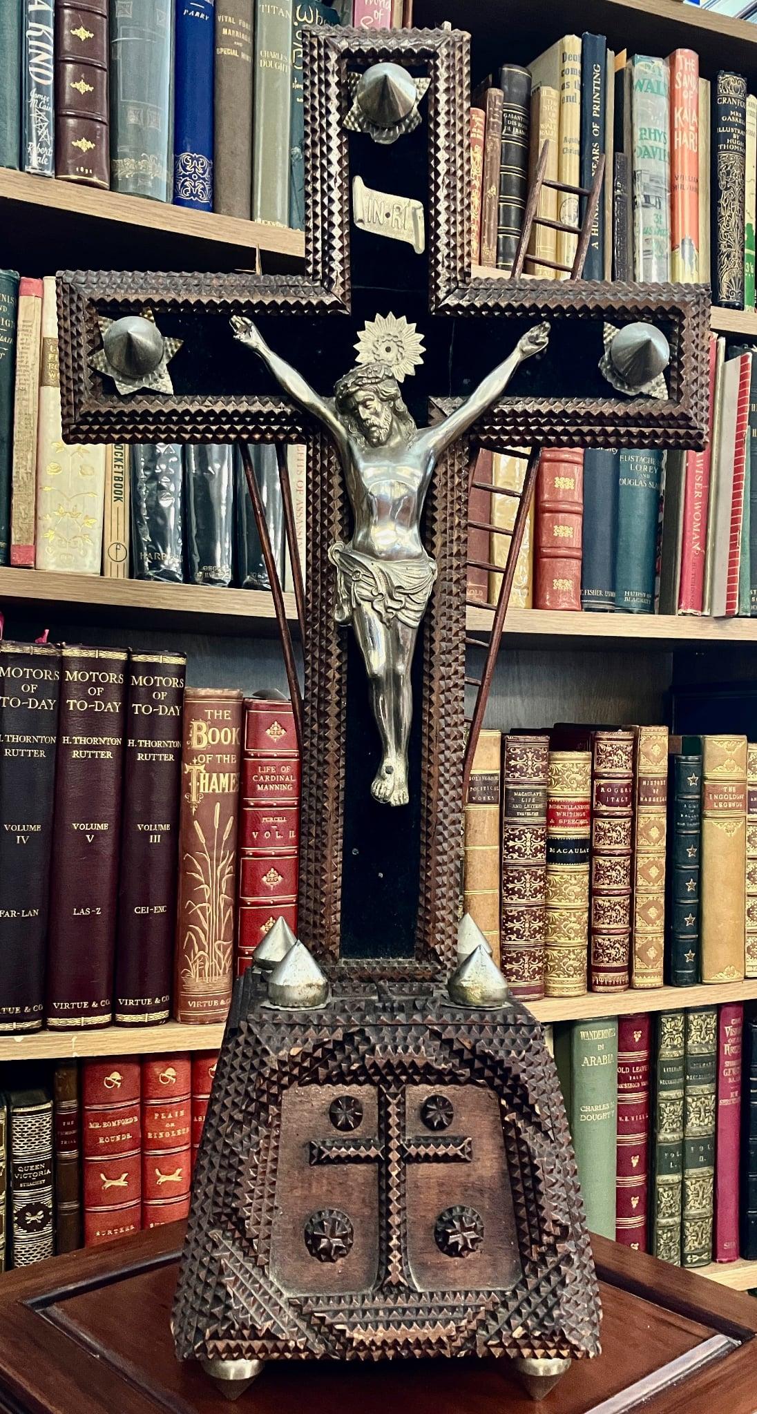 Large Antique Tramp Art Religious Crucifix Hand Made & Dated 1907 (1 of 6) Large Antique Tramp Art Religious Crucifix Hand Made & Dated 1907 (1 of 6)