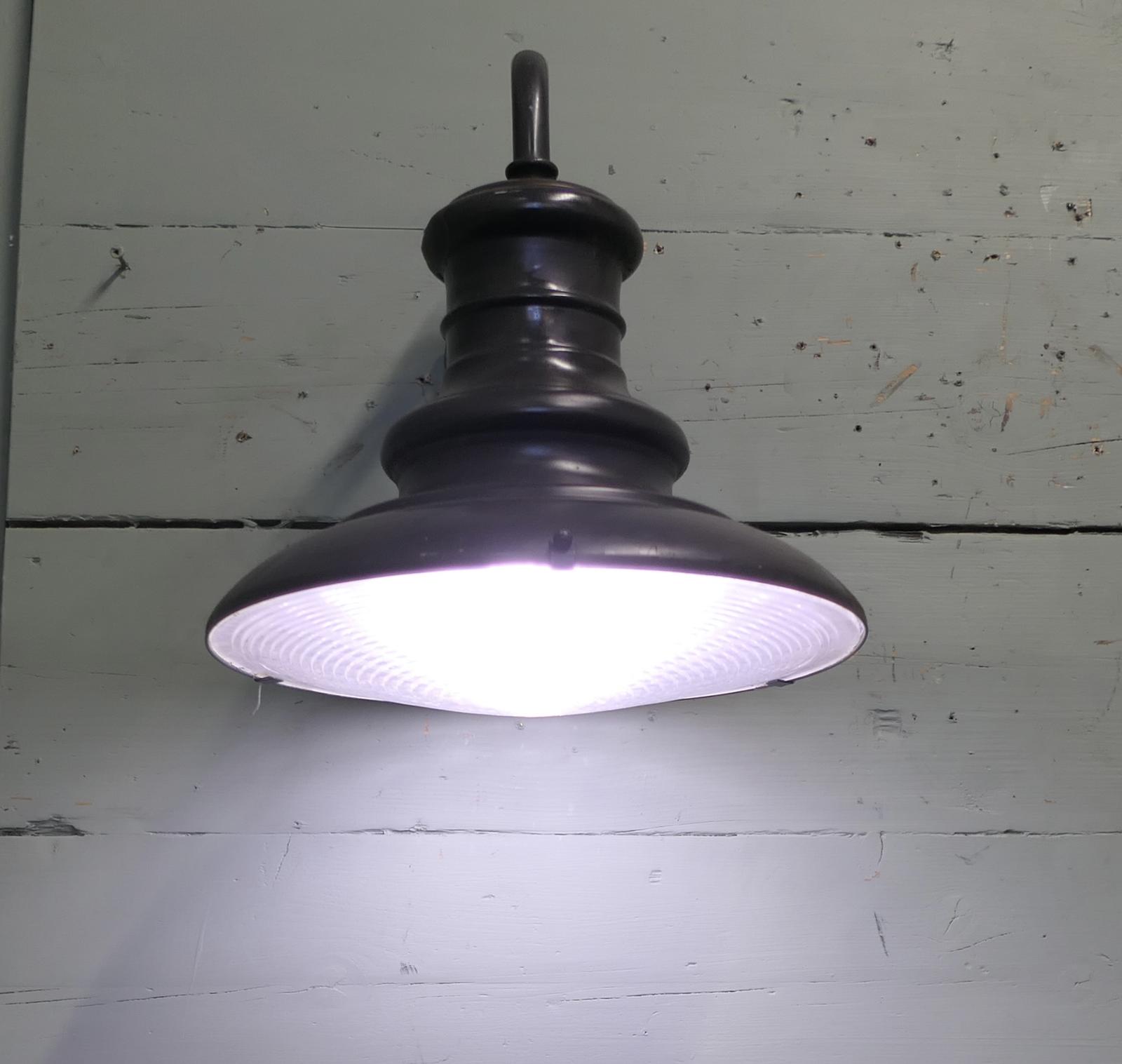 Large Gun Metal Industrial Wall Light (1 of 6) Large Gun Metal Industrial Wall Light (1 of 6)