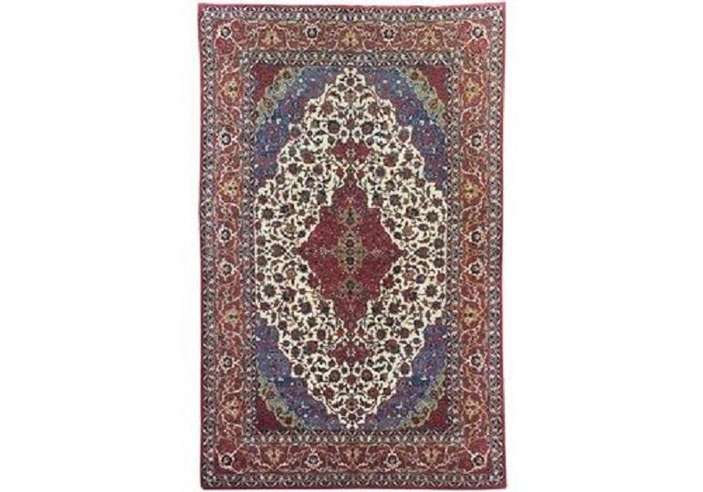 Antique Isfahan Carpet (1 of 10) Antique Isfahan Carpet (1 of 10)