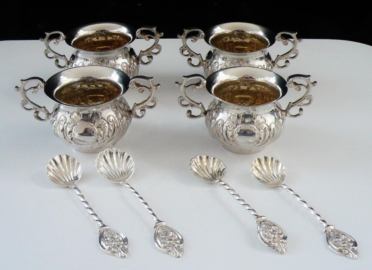 4 Sterling Silver Double Handled Salt Cauldrons with Spoons, Birmingham 1887 (1 of 10) 4 Sterling Silver Double Handled Salt Cauldrons with Spoons, Birmingham 1887 (1 of 10)
