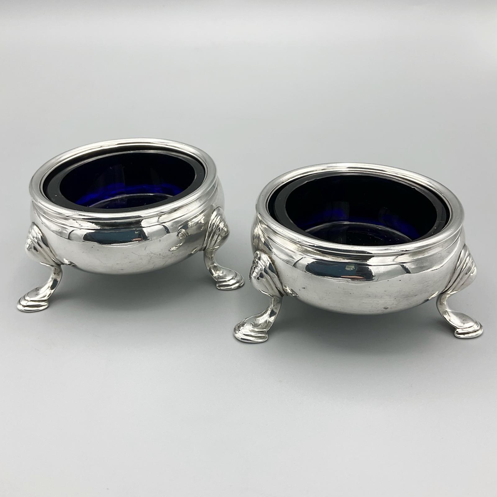 Antiques 1700s Georgian Silver Salts (1 of 10) Antiques 1700s Georgian Silver Salts (1 of 10)