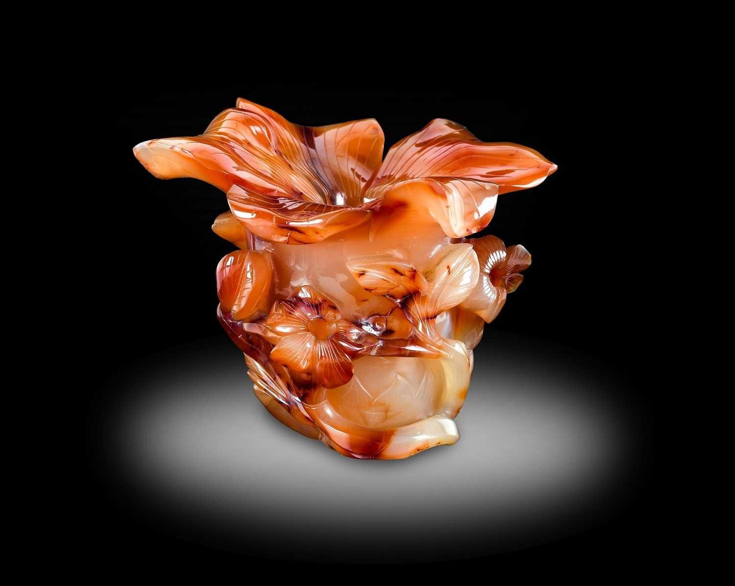Antique Chinese Carnelian Agate Vase Qing Dynasty (1 of 7)