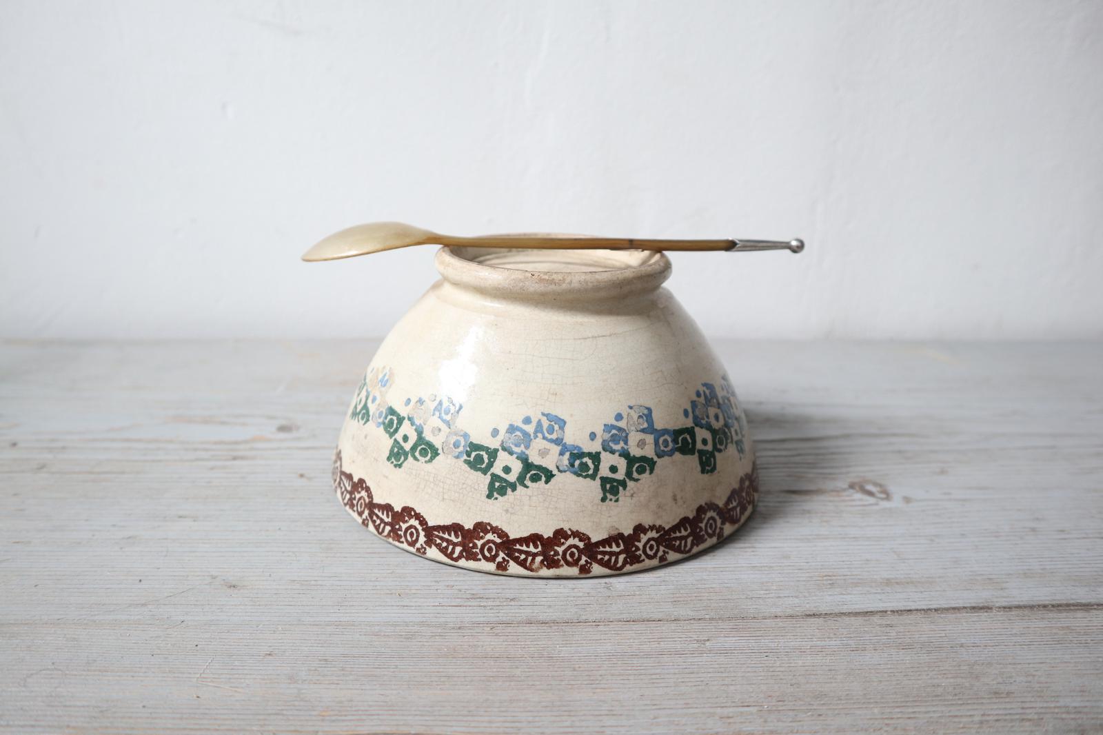 19th Century Scottish Spongeware Pottery Bowl & Silver Capped Horn Spoon (1 of 21)