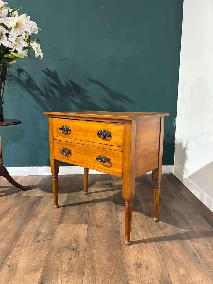 Edwardian Two Drawer Side Table with Turned Legs & Decorative Handles (1 of 15) Edwardian Two Drawer Side Table with Turned Legs & Decorative Handles (1 of 15)