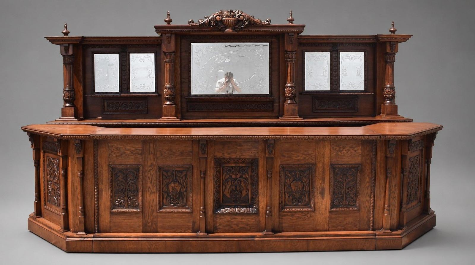 Victorian Style Carved Oak Front & Back Bar (1 of 19) Victorian Style Carved Oak Front & Back Bar (1 of 19)