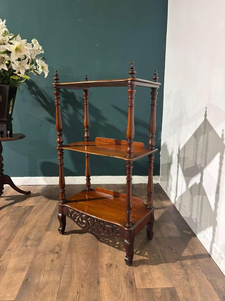 Victorian Mahogany Three Tier Whatnot (1 of 15)