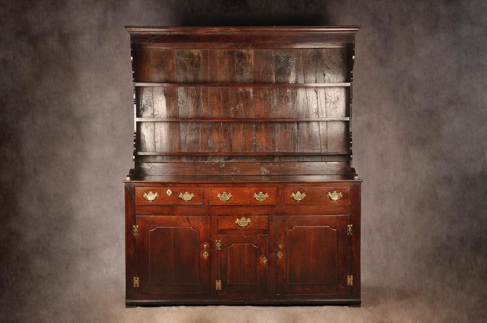 Wonderful Mid 18th Century Welsh Oak Dresser (1 of 11)