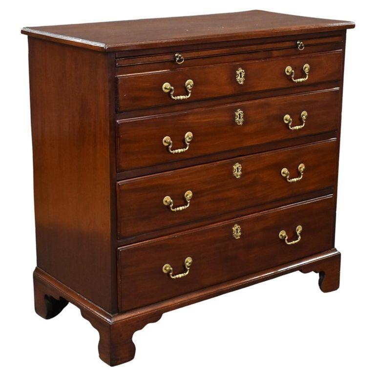 George III Mahogany Bachelors Chest (1 of 9)