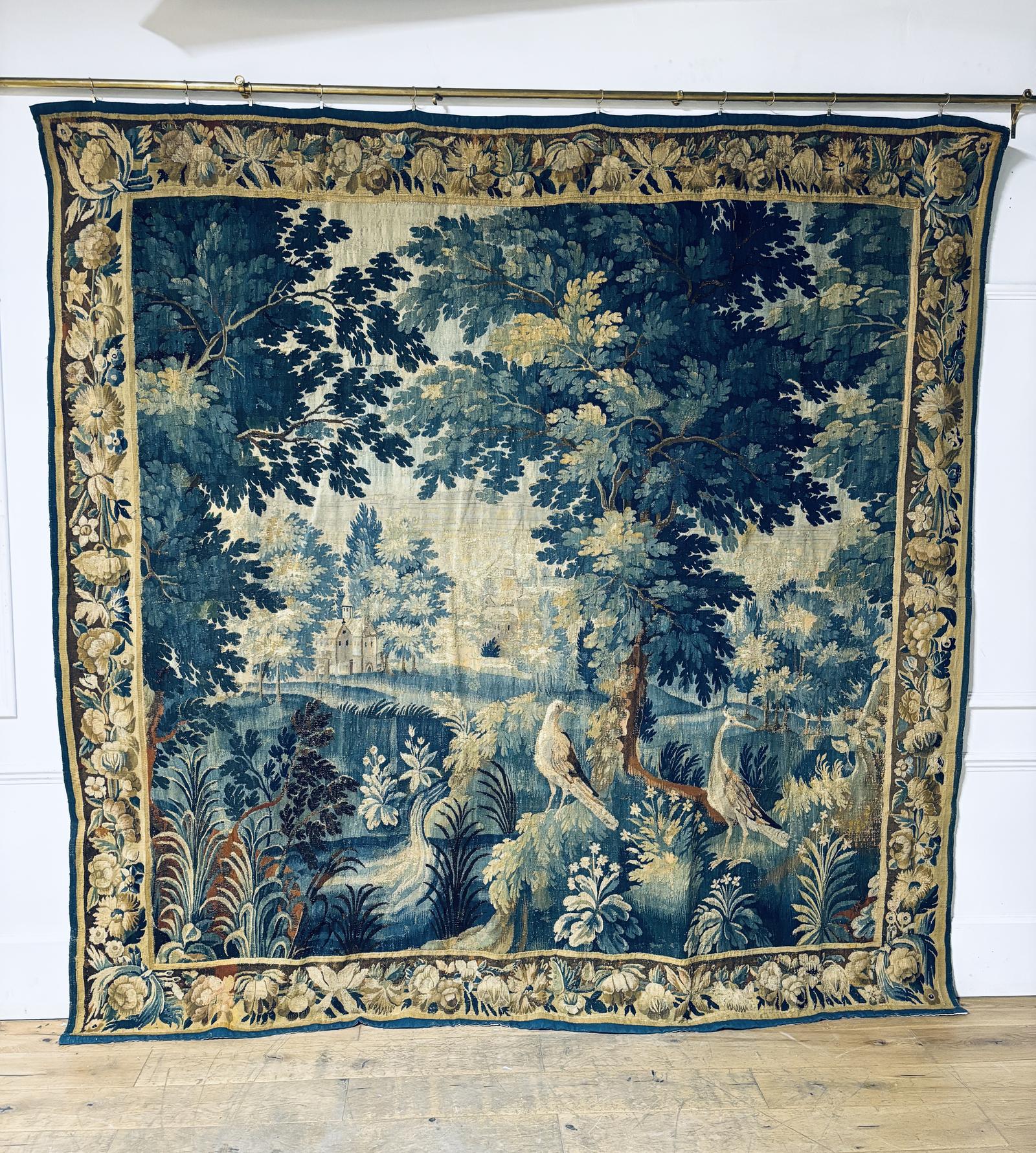 Item Main Image Item Main Image