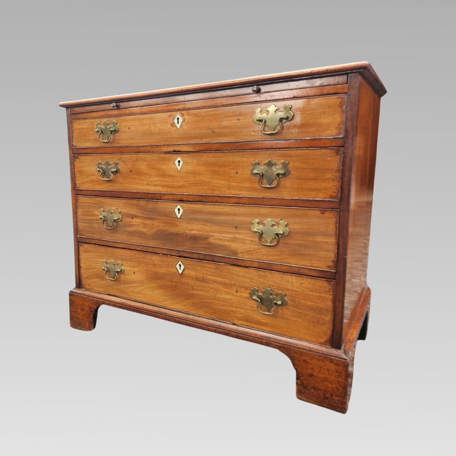 Chest of Drawers Fabulous Antique Georgian Mahogany Chest of Drawers Bachelors Style w/ Slide (1 of 12) Chest of Drawers Fabulous Antique Georgian Mahogany Chest of Drawers Bachelors Style w/ Slide (1 of 12)