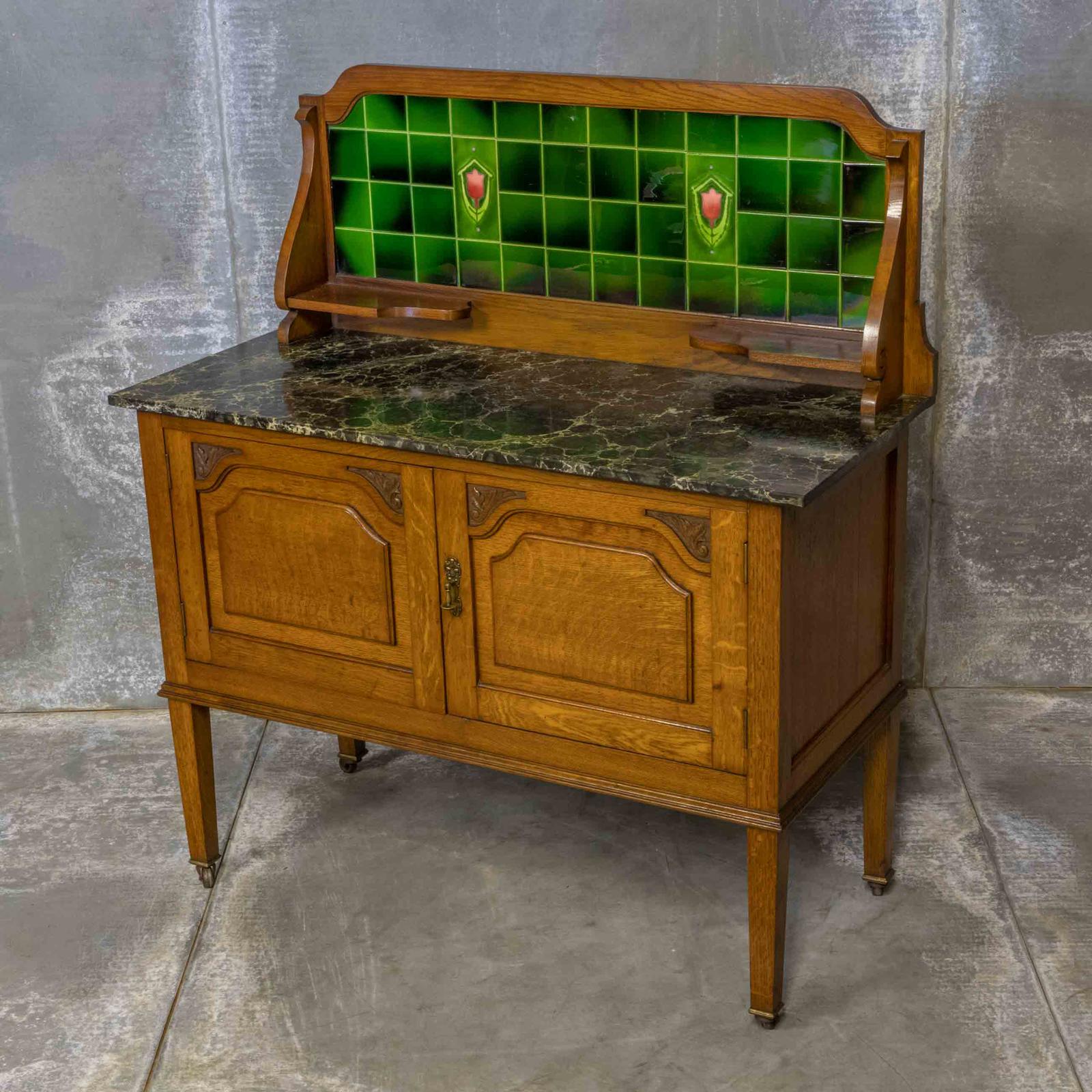 Edwardian Oak Washstand (1 of 9)