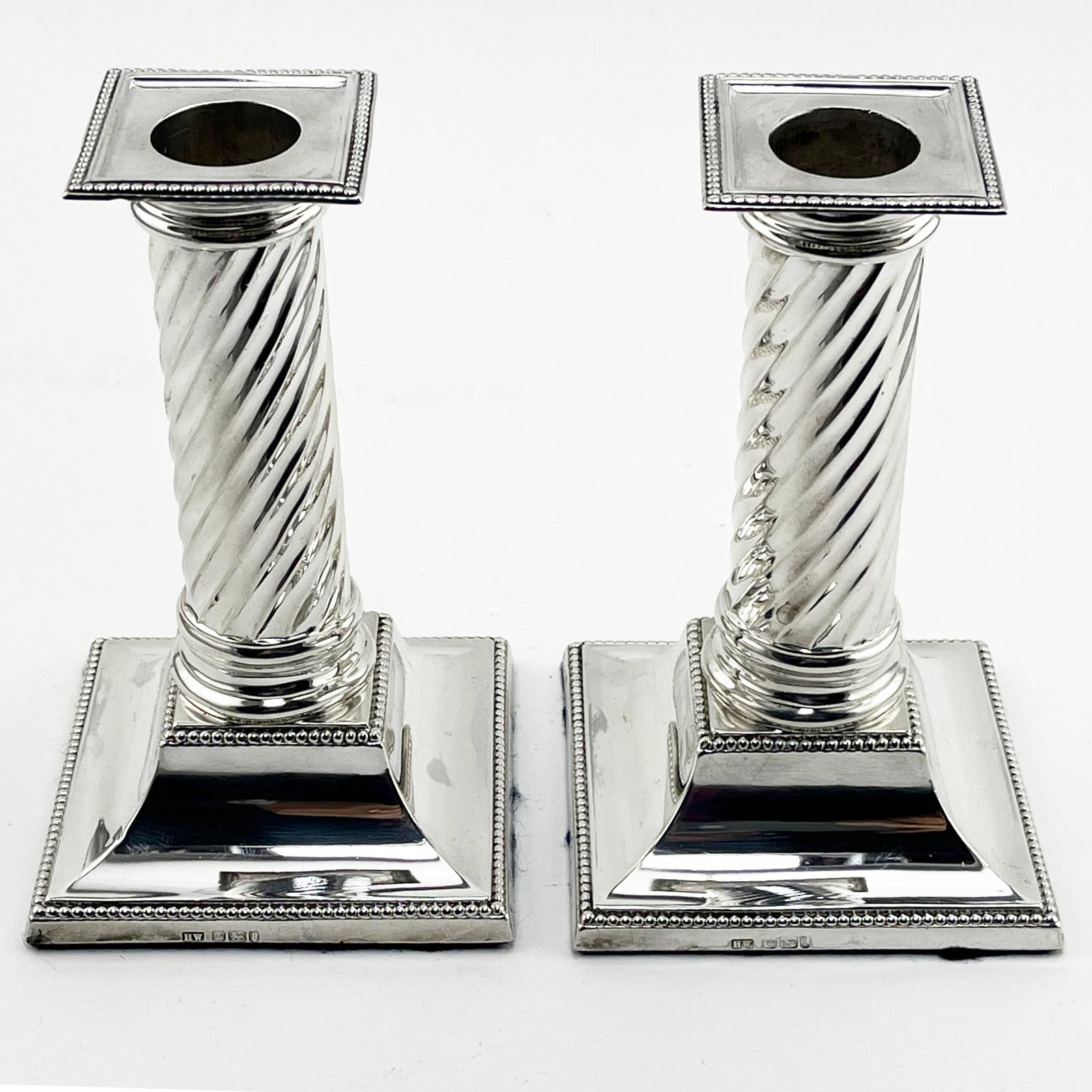 Pair of Stylish Edwardian Sterling Silver Candlesticks (1 of 7) Pair of Stylish Edwardian Sterling Silver Candlesticks (1 of 7)