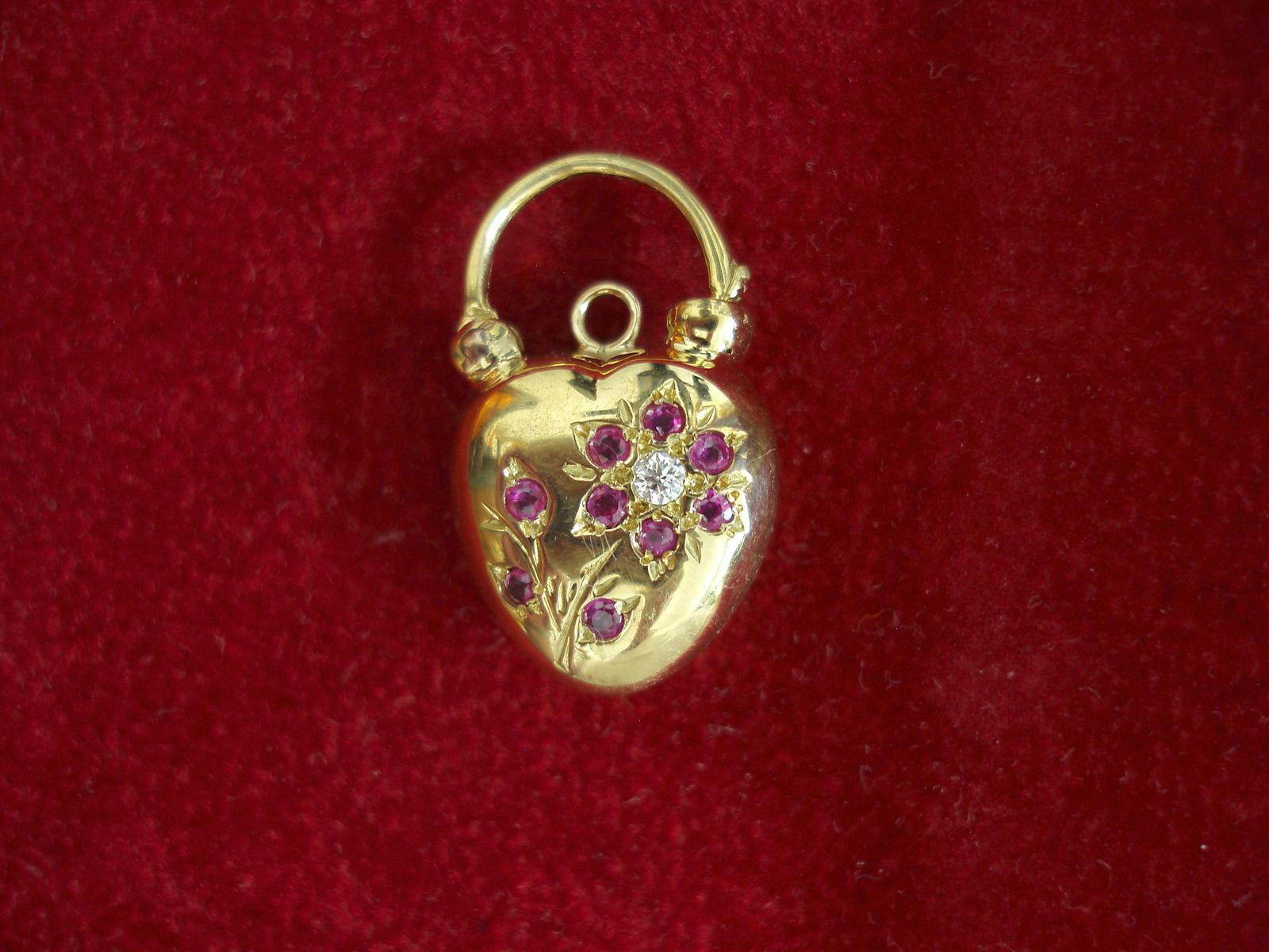 Edwardian Lockets - main image