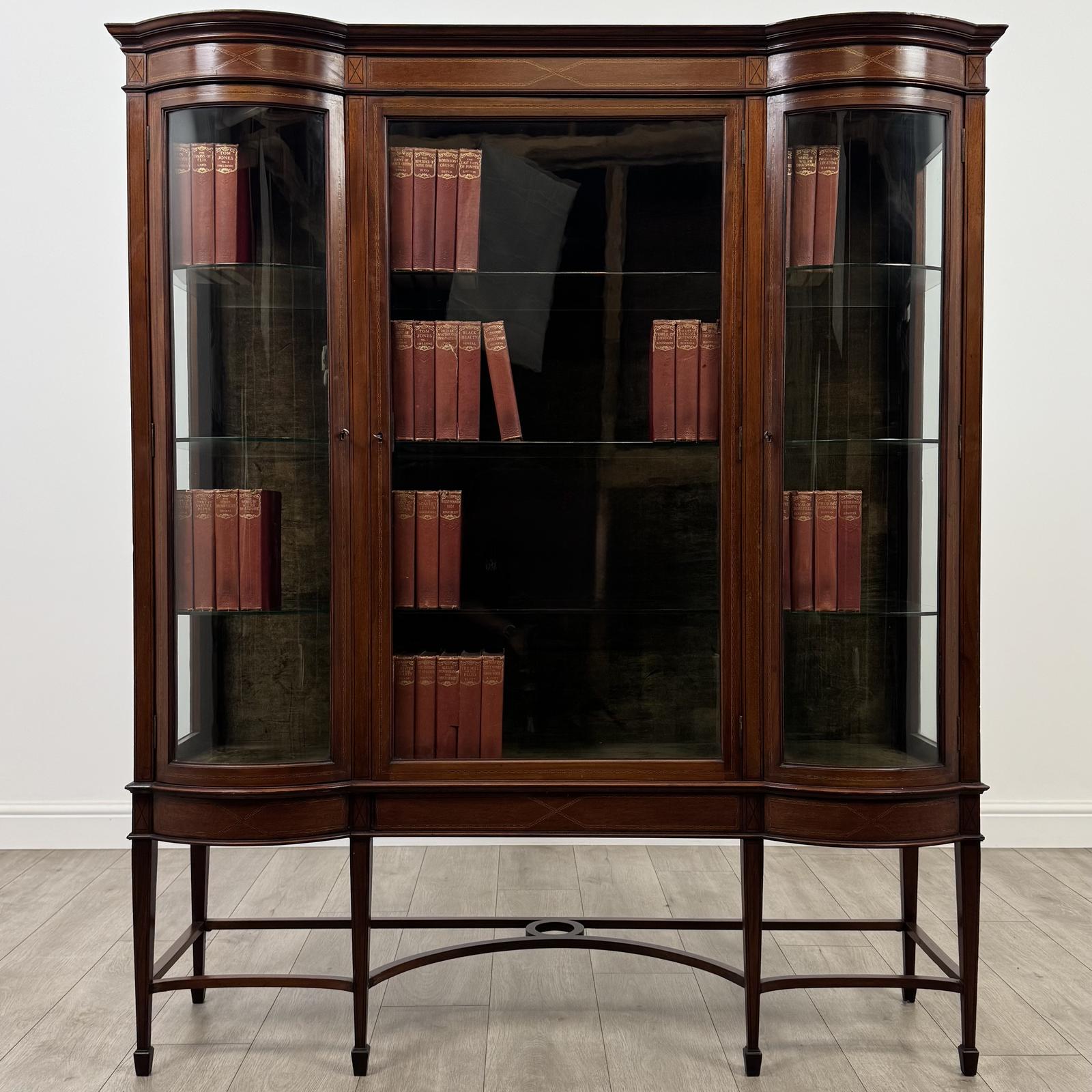 Antique 20th Century Glazed Display Cabinet in Mahogany (1 of 11)