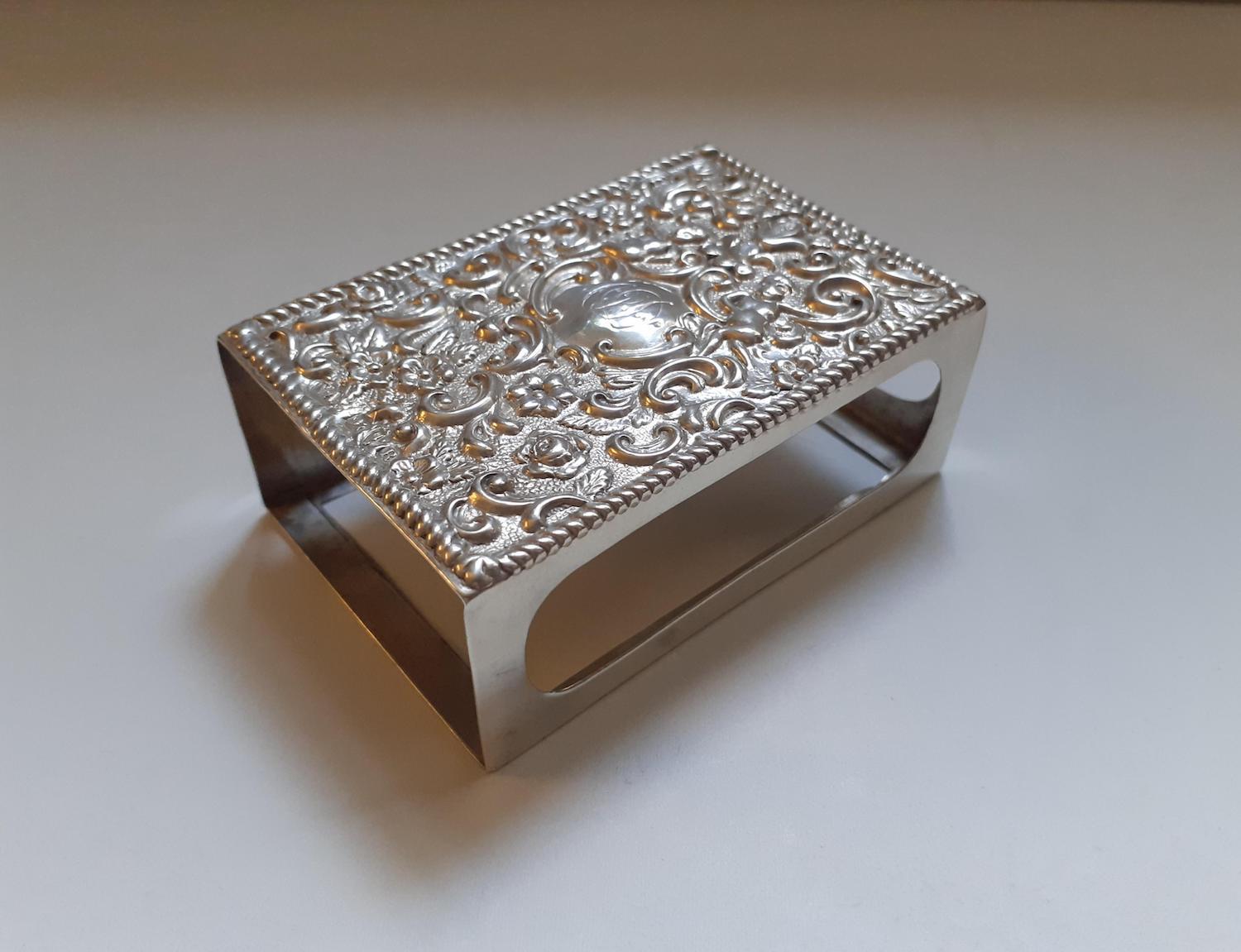 Beautiful Late Victorian Silver Matchbox Holder (1 of 6) Beautiful Late Victorian Silver Matchbox Holder (1 of 6)